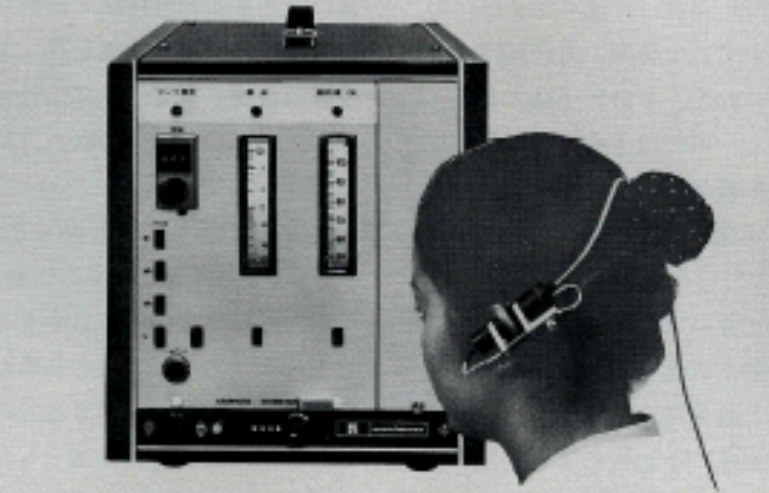 a historical image of early tools used to measure oxygen saturation